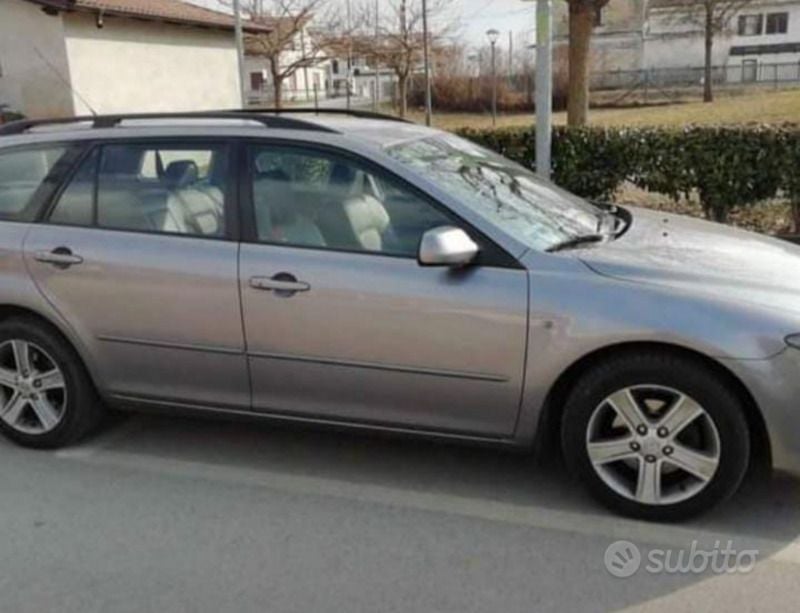 Grigio Usata 2006 Mazda 6 Station wagon | 2500 € (Buon prezzo) - Immagine 1/4