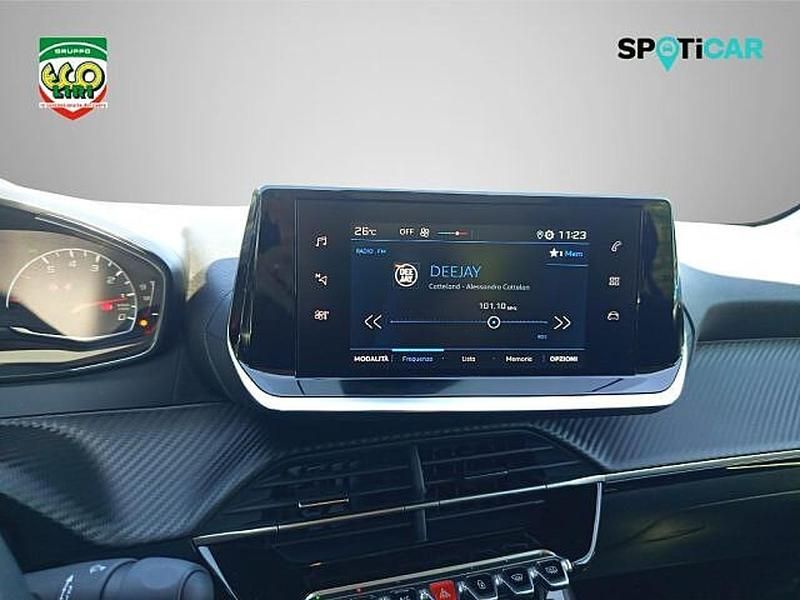 Usata Peugeot 208 Active 100 CV (73 kW) 2023 Bianco Utilitaria