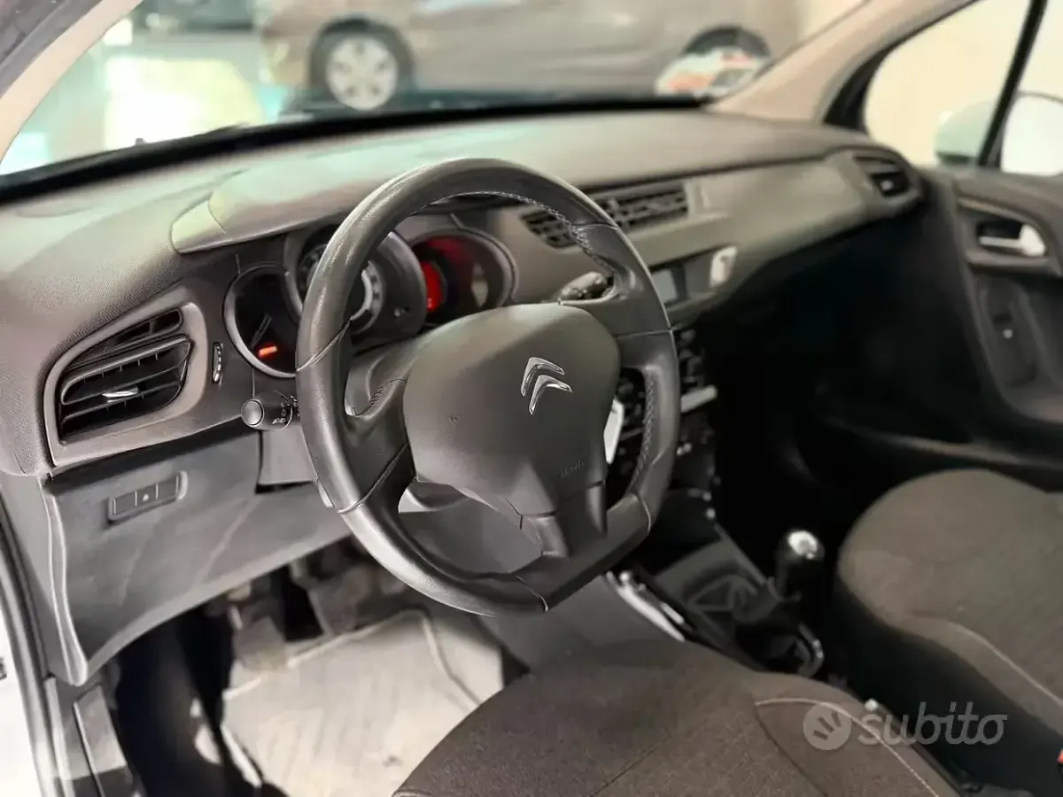Usata Citroën C3 PureTech 82 CV (60 kW) 2015 Bianco Berlina