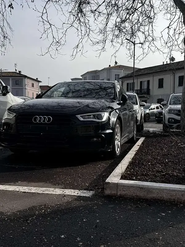 Usata Audi A3 Business 110 CV (80 kW) 2016 Berlina