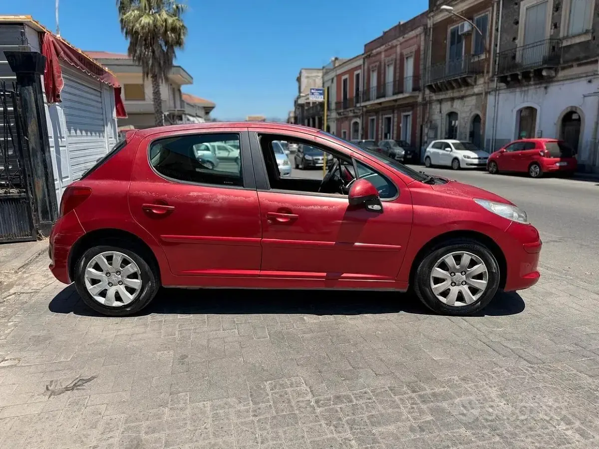 Usata Peugeot 207 68 CV (50 kW) 2008 Rosso Berlina