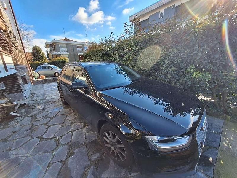 Usata Audi A4 Business 150 CV (110 kW) 2015 Nero Station wagon