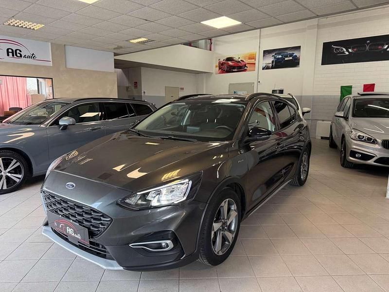 Grigio Usata 2021 Ford Focus Active Berlina | 13.900 € (Super prezzo) - Immagine 1/4