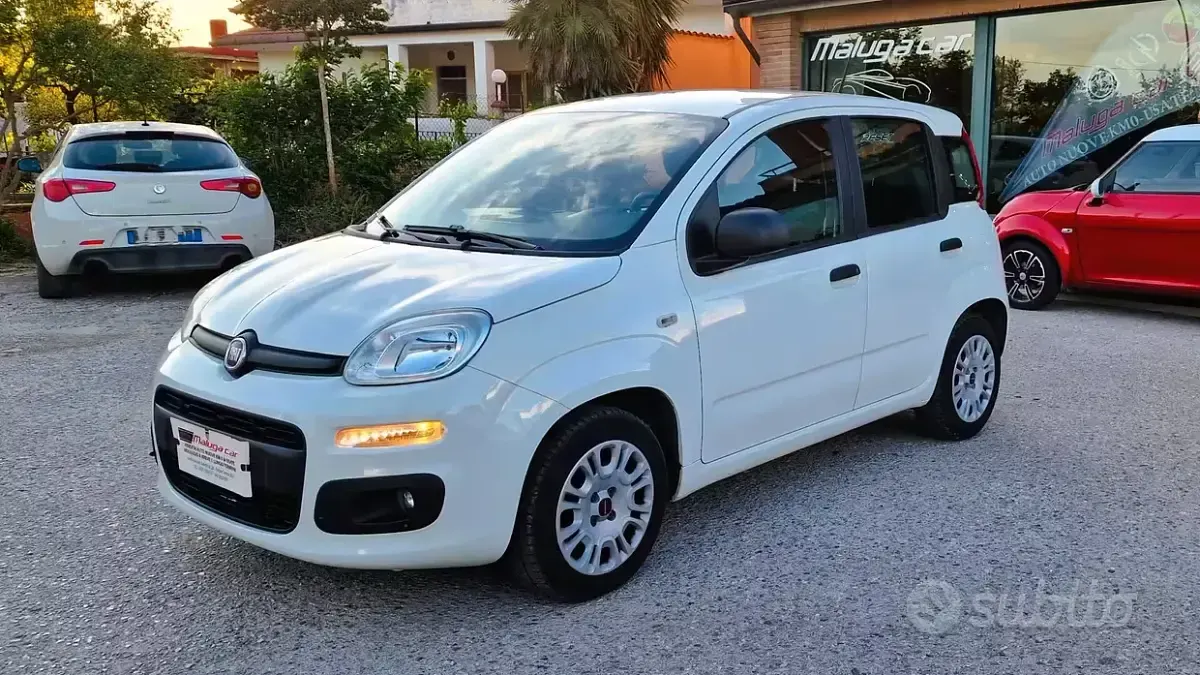 Usata Fiat Panda Easy 69 CV (50 kW) 2020 Bianco Utilitaria