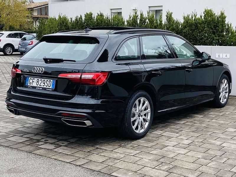 Usata Audi A4 Sport 163 CV (119 kW) 2021 Nero Station wagon