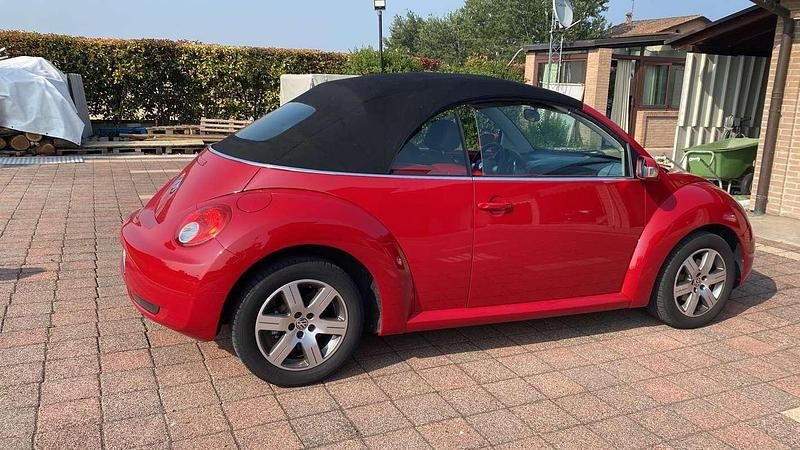 Usata VW New Beetle Edition 102 CV (75 kW) 2009 Utilitaria