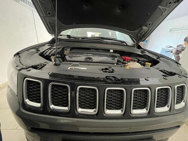 Usata Jeep Compass Limited 140 CV (102 kW) 2020 Grigio SUV