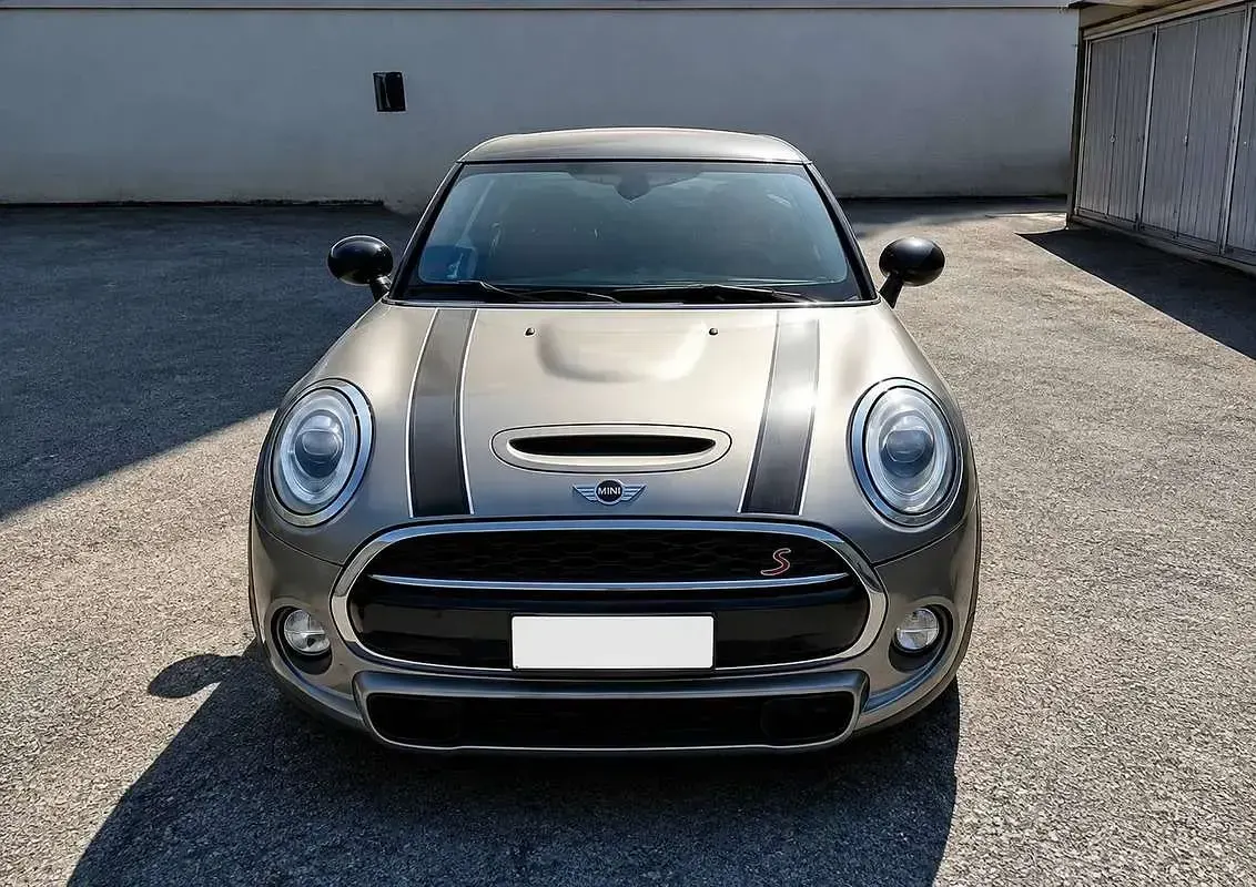 Usata Mini Cooper S 192 CV (141 kW) 2017 Argento Utilitaria