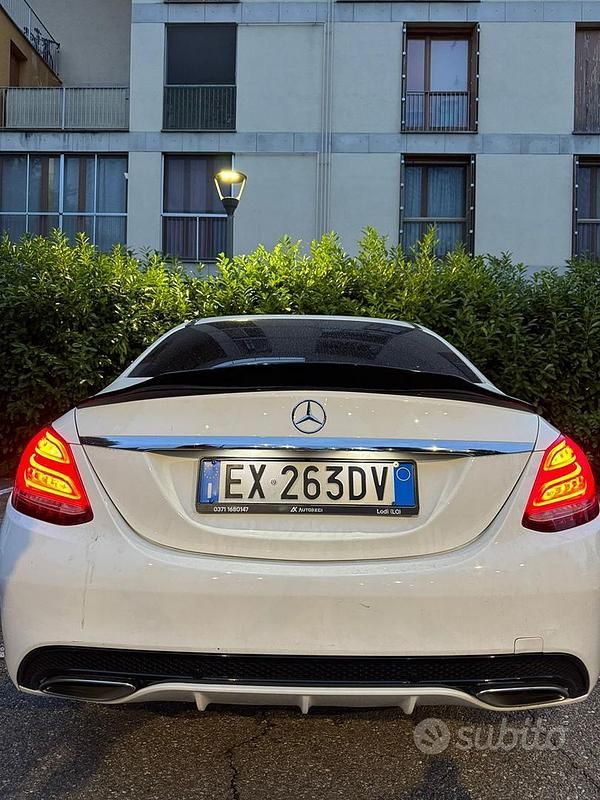 Usata Mercedes 180 2015 Bianco Berlina