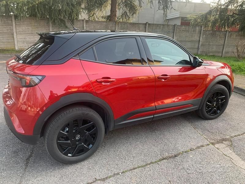 Usata Opel Mokka 130 CV (95 kW) 2024 Rosso SUV