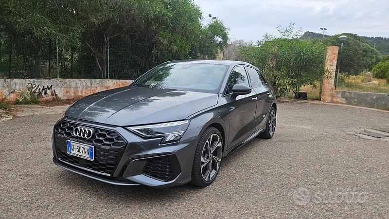 Usata Audi A3 Sportback e-tron S-Line 245 CV (180 kW) 2021 Grigio Utilitaria