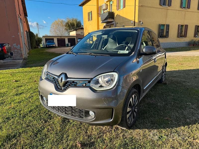 Usata Renault Twingo Intens 60 kW (82 CV) 2021 Grigio Utilitaria