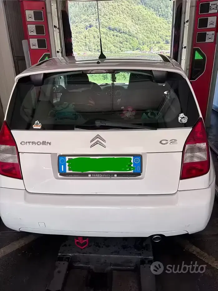 Usata Citroën C2 Elegance 68 CV (50 kW) 2009 Bianco Utilitaria