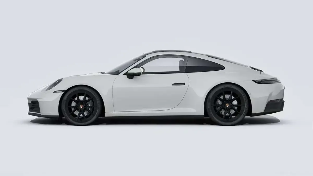 Usata Porsche 992 394 CV (289 kW) 2024 Gesso Coupé