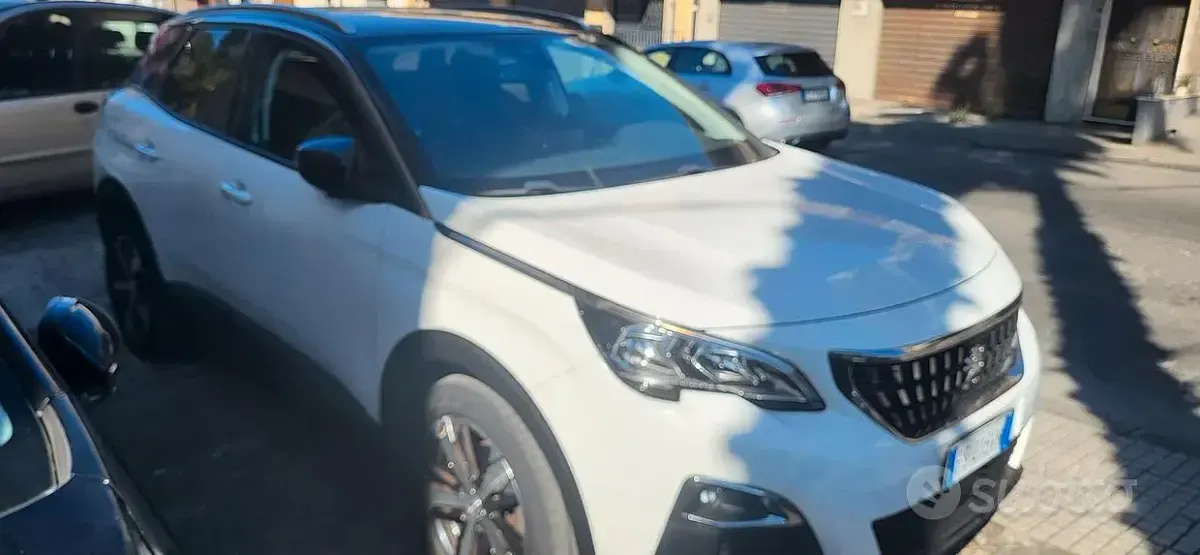Usata Peugeot 3008 131 CV (96 kW) 2018 Bianco SUV