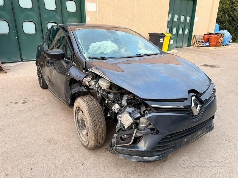 Usata Renault Clio IV 2019 Blu Utilitaria
