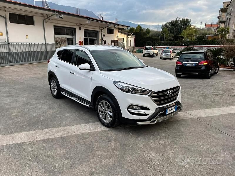 Usata Hyundai Tucson 141 CV (103 kW) 2017 Bianco SUV