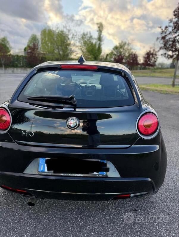 Usata Alfa Romeo MiTo 70 CV (51 kW) 2015 Nero Utilitaria