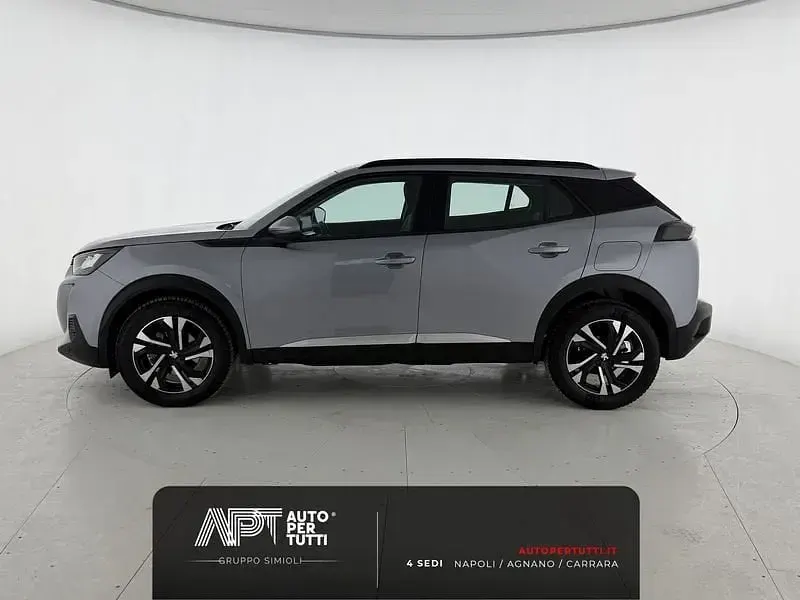 Usata Peugeot 2008 Allure 102 CV (75 kW) 2021 Grigio SUV