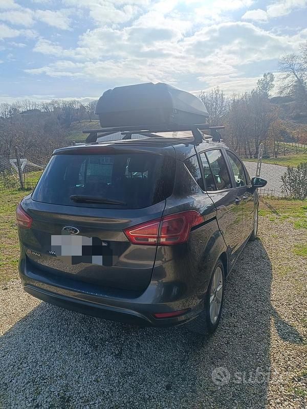Usata Ford B-MAX Titanium 75 CV (55 kW) 2017 Grigio Monovolume