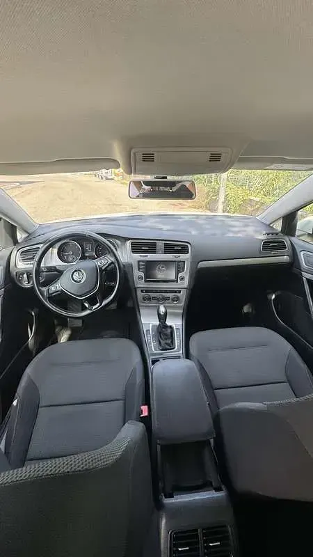 Usata VW Golf Sportsvan Comfortline 110 CV (80 kW) 2017 Monovolume