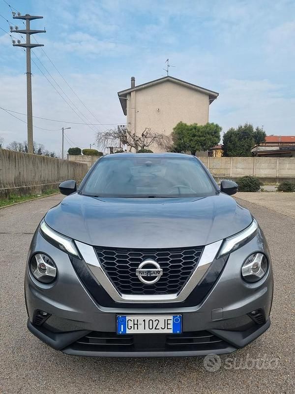 Usata Nissan Juke Tekna 114 CV (83 kW) 2021 Grigio SUV
