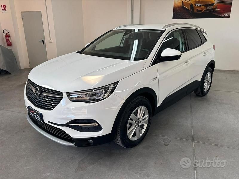 Usata Opel Grandland X Innovation 130 CV (95 kW) 2020 Bianco SUV