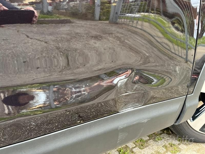 Usata Nissan Qashqai N-Connecta 116 CV (85 kW) 2017 Nero SUV