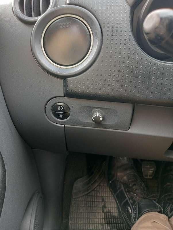 Usata Mitsubishi Colt 75 CV (55 kW) 2009 Utilitaria