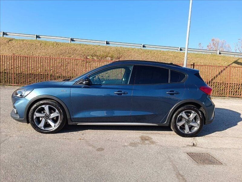 Usata Ford Focus Active 125 CV (91 kW) 2021 Blu
