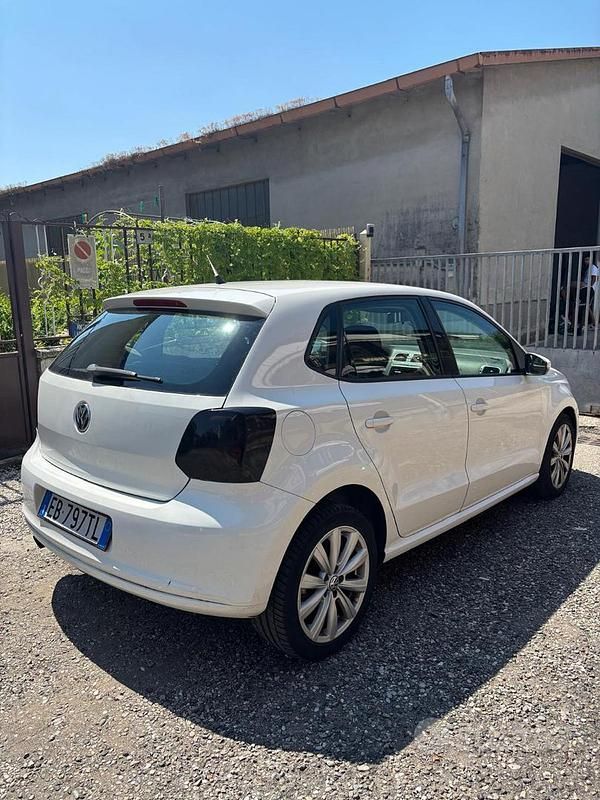 Usata VW Polo 75 CV (55 kW) 2010 Bianco Utilitaria