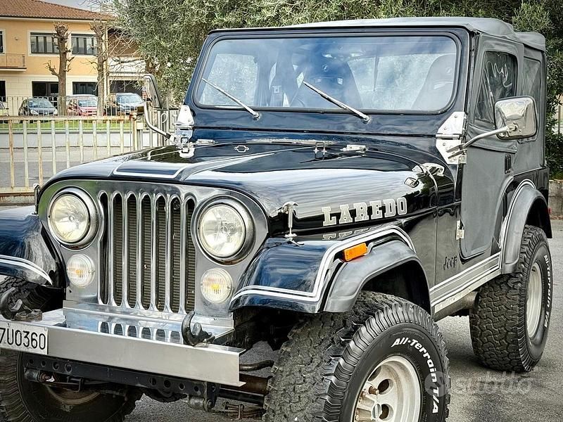 Usata Jeep CJ 1980 Nero