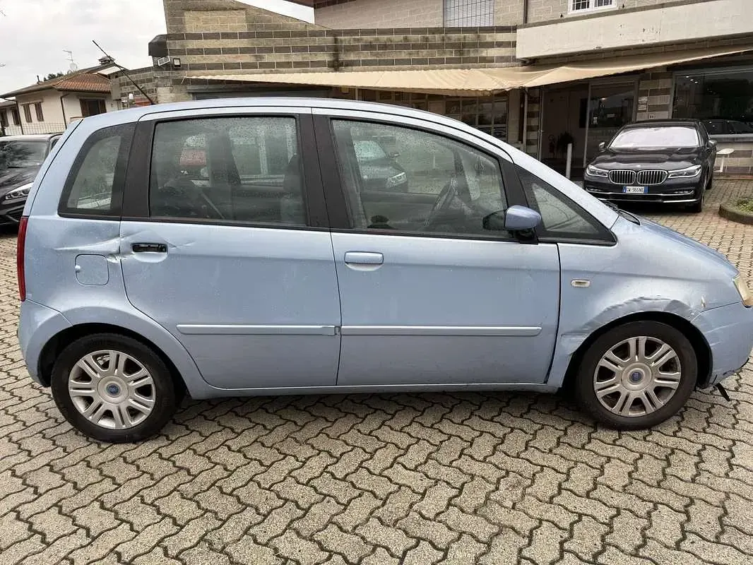 Usata Fiat Idea Dynamic 95 CV (69 kW) 2004 Monovolume