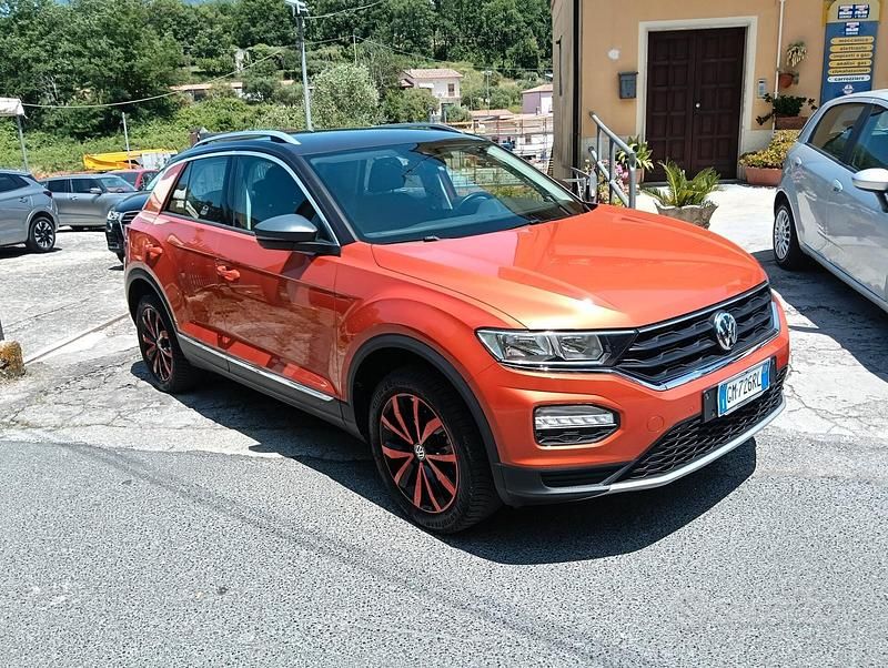 Usata VW T-Roc Advance 150 CV (110 kW) 2019 Arancione SUV