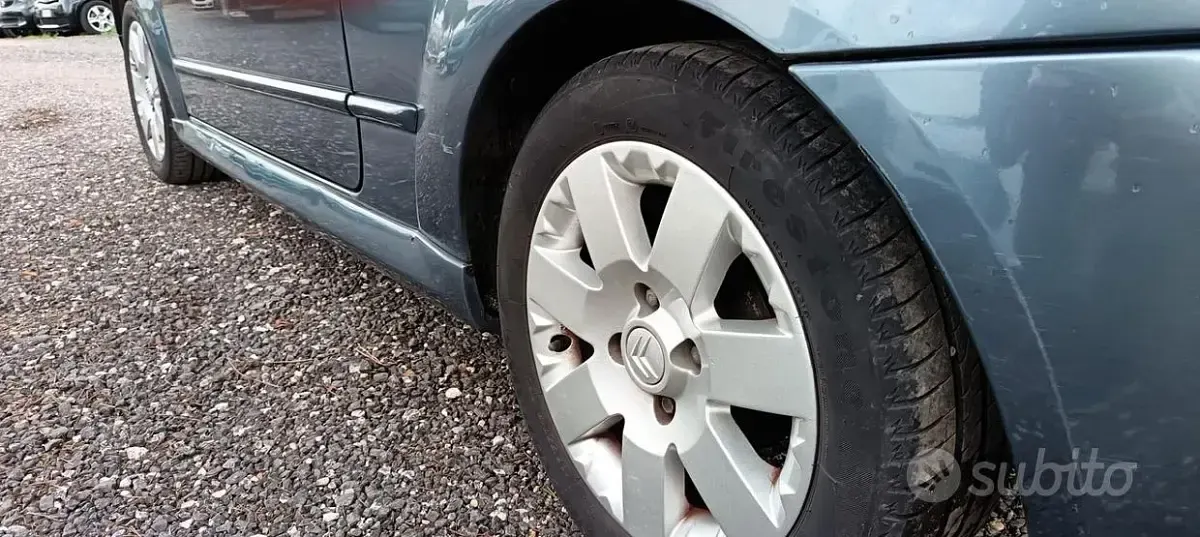 Usata Citroën C2 88 CV (64 kW) 2006 Grigio Utilitaria