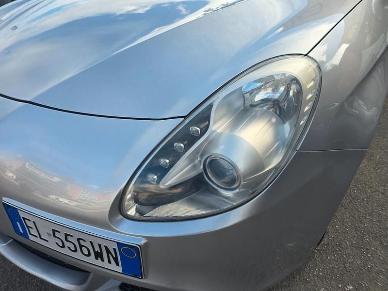 Usata Alfa Romeo Giulietta Distinctive 120 CV (88 kW) 2011 Grigio Berlina