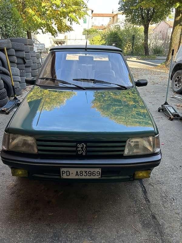 Usata Peugeot 205 Roland Garros 83 CV (61 kW) 1992 Cabrio