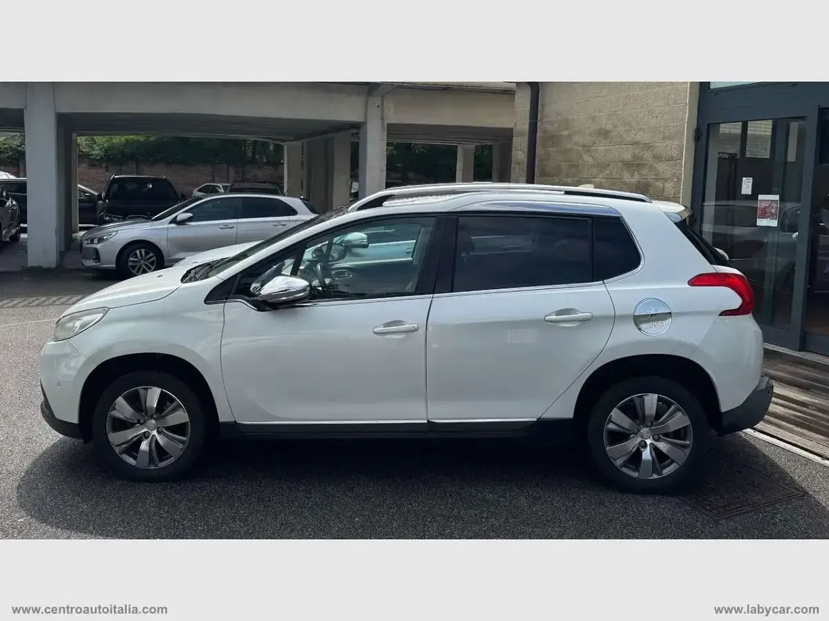 Usata Peugeot 2008 Allure 92 CV (67 kW) 2013 Bianco SUV