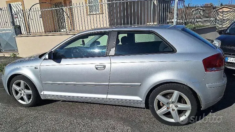 Usata Audi A3 Ambition 140 CV (102 kW) 2007 Argento Utilitaria