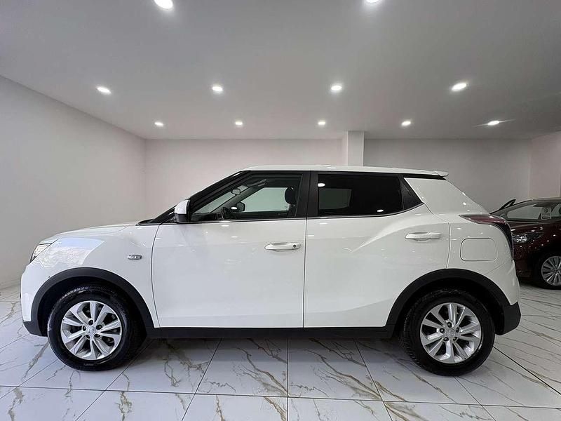 Usata Ssangyong (KGM) Tivoli 136 CV (100 kW) 2021 Bianco SUV
