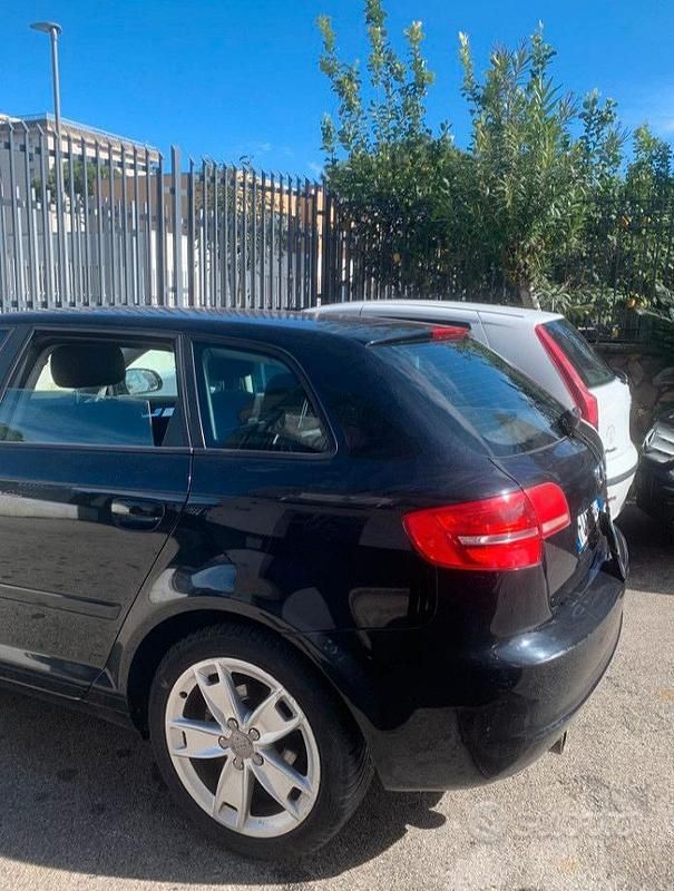 Usata Audi A3 90 CV (66 kW) 2009 Nero Utilitaria