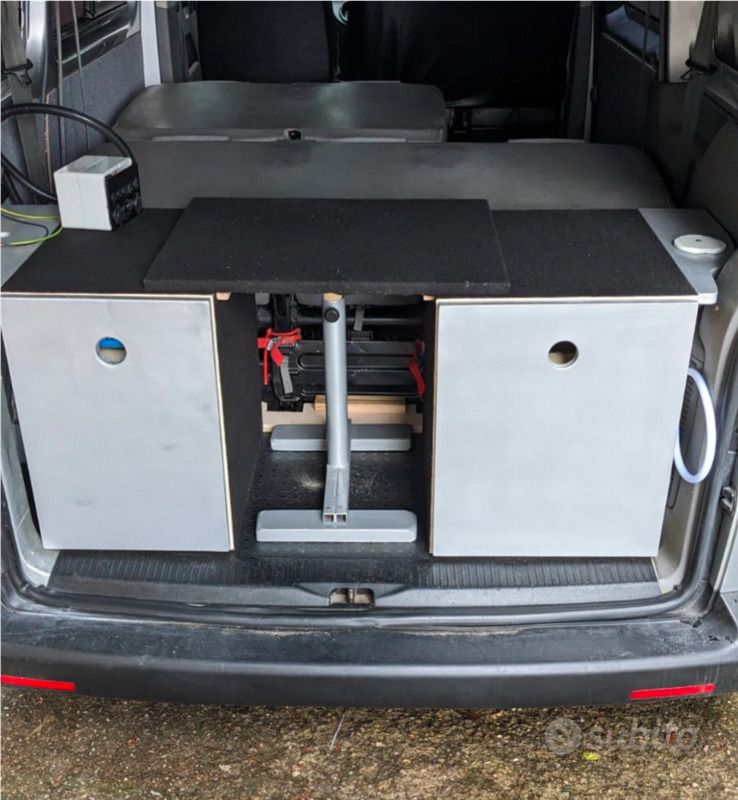 Usata VW T5 2003 Grigio Furgone