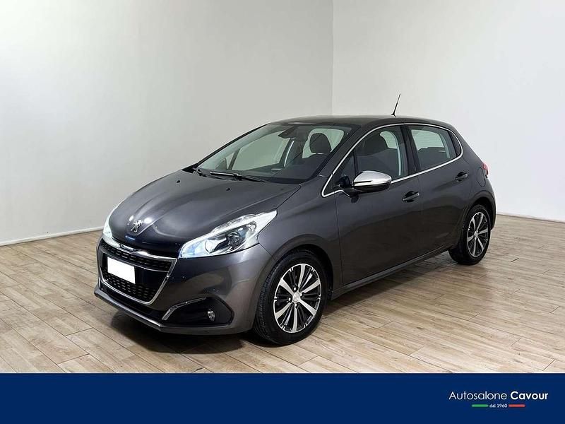Grigio Usata 2018 Peugeot 208 Allure Due volumi | 10.190 € (Buon prezzo) - Immagine 1/4