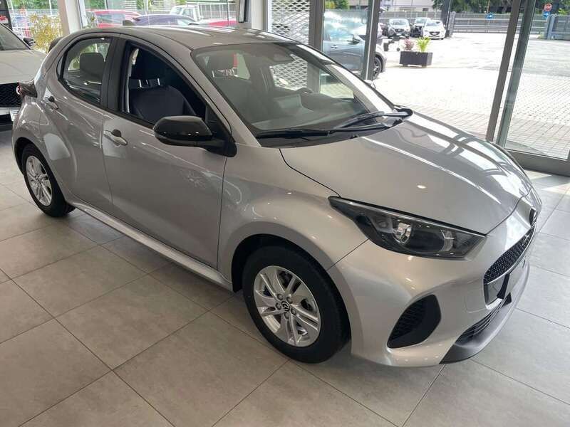Nuova Mazda 2 Center-Line 92 CV (67 kW) 2025 Grigio Berlina