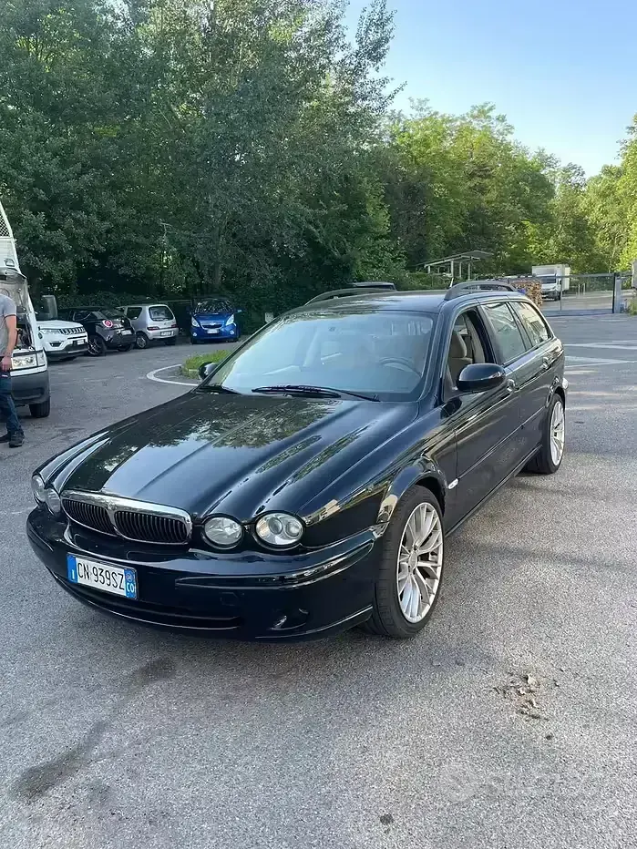 Usata Jaguar X-type 156 CV (114 kW) 2004 Nero Station wagon