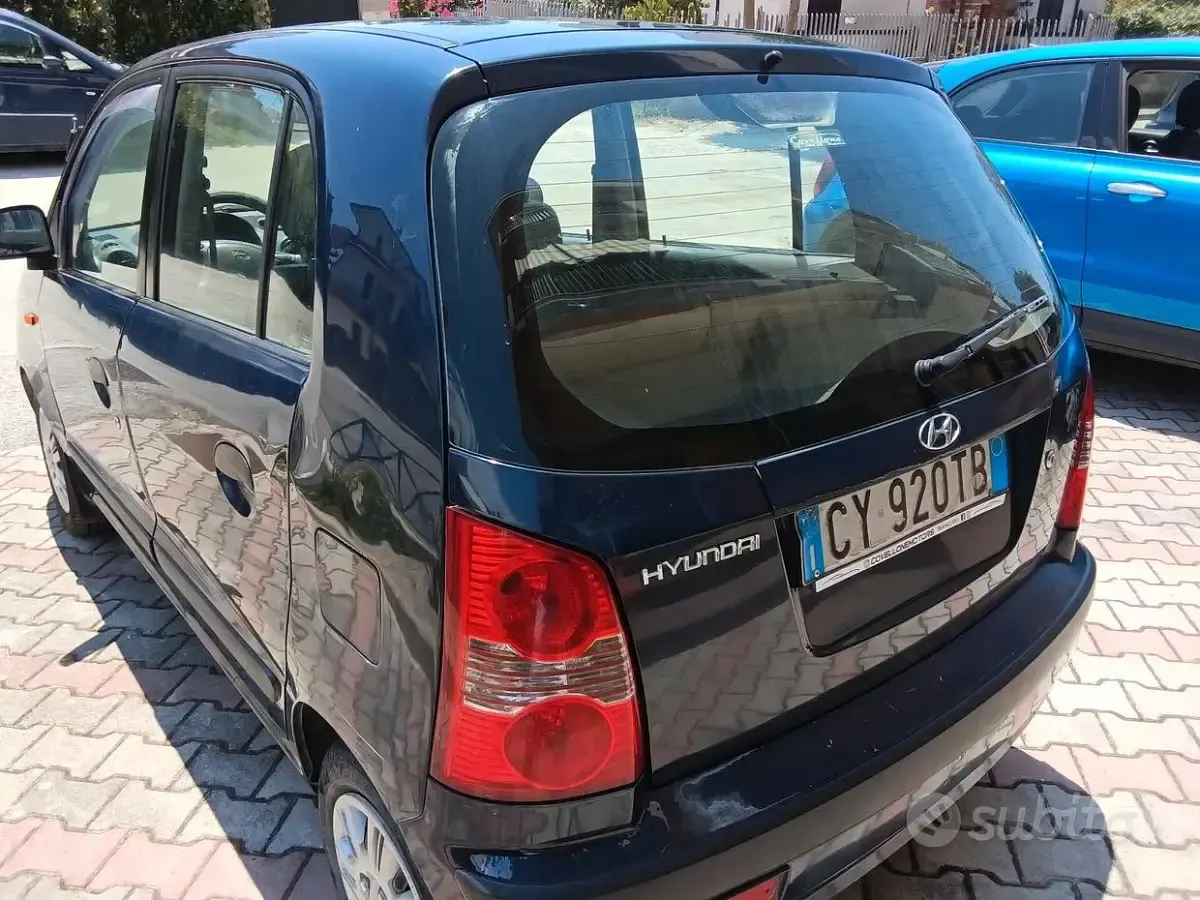 Usata Hyundai Atos Active 59 CV (43 kW) 2005 Bluazzurro Utilitaria