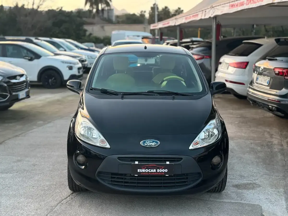 Usata Ford Ka Plus 75 CV (55 kW) 2010 Nero Utilitaria