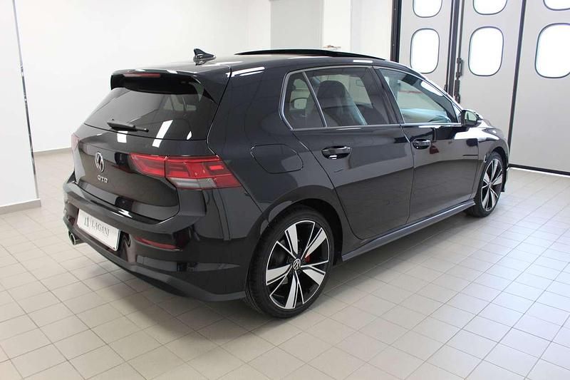 Usata VW Golf VIII GTD 200 CV (147 kW) 2022 Nero Berlina