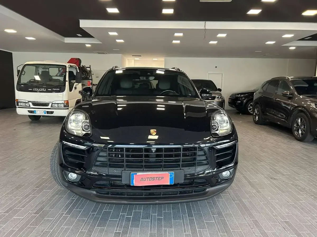Usata Porsche Macan 250 CV (183 kW) 2017 Nero SUV
