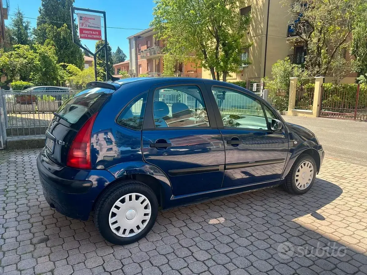 Usata Citroën C3 60 CV (44 kW) 2005 Blu Utilitaria